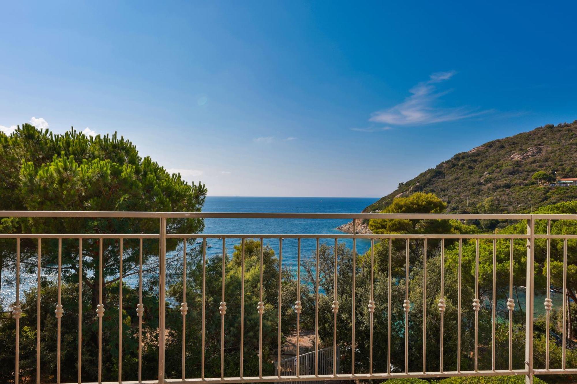포르토페라이오 La Terrazza Sul Forno - Goelba 아파트 외부 사진