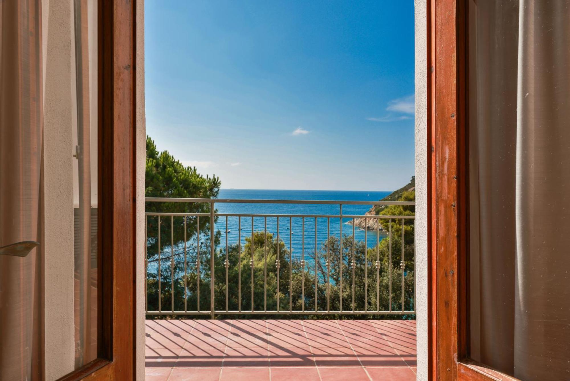 포르토페라이오 La Terrazza Sul Forno - Goelba 아파트 외부 사진